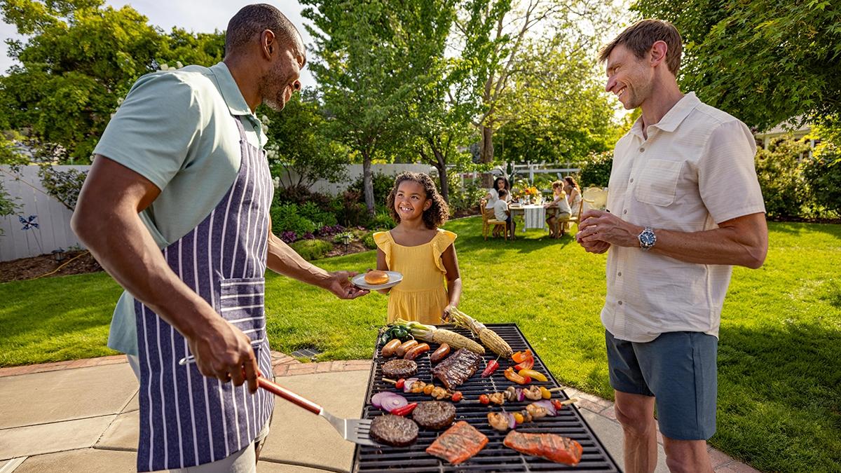 how to grill young girl with men around grill