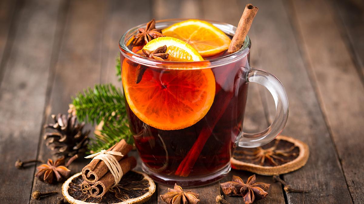 Spiced Citrus Mulled Wine